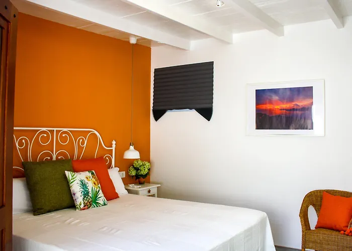 Delmás Emblemático Aparthotel
