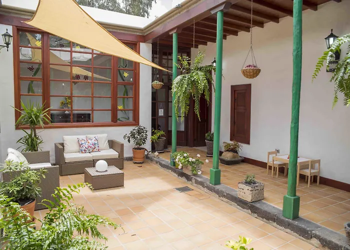 Delmás Emblemático Aparthotel Haría