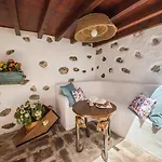 Delmas Emblematico Aparthotel Haria