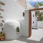 Delmás Emblemático Apartahotel 3*